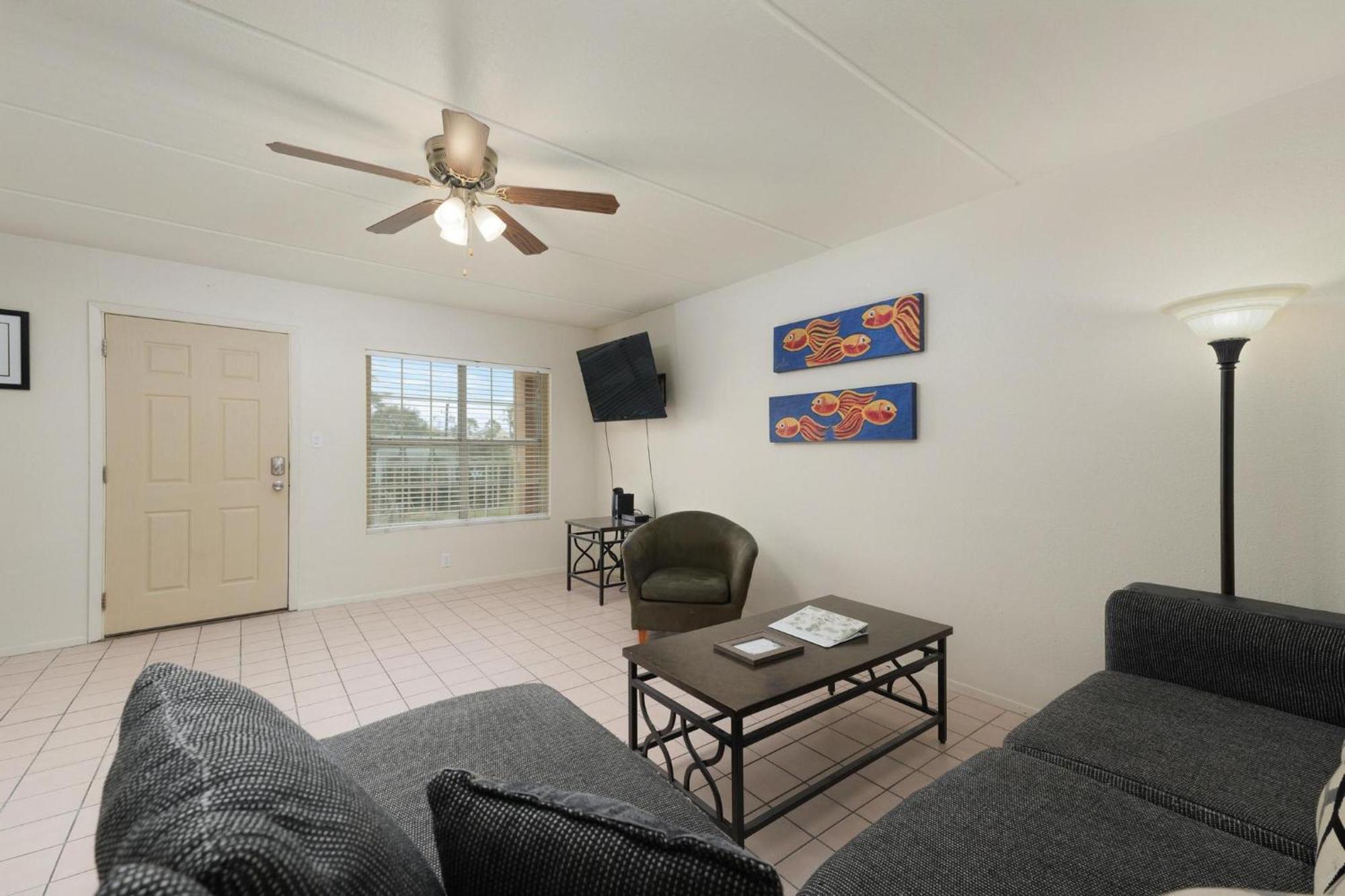 Holiday home Lovely 2 Bed 2 Bath 2nd Floor By South Padre Island