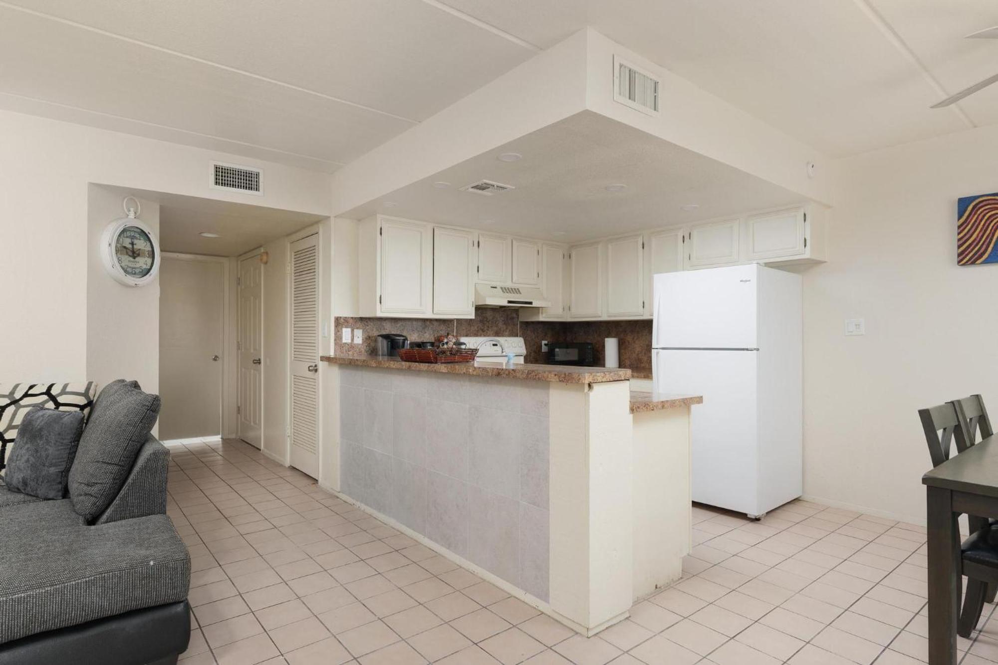 Lovely 2 Bed 2 Bath 2nd Floor By Holiday home *