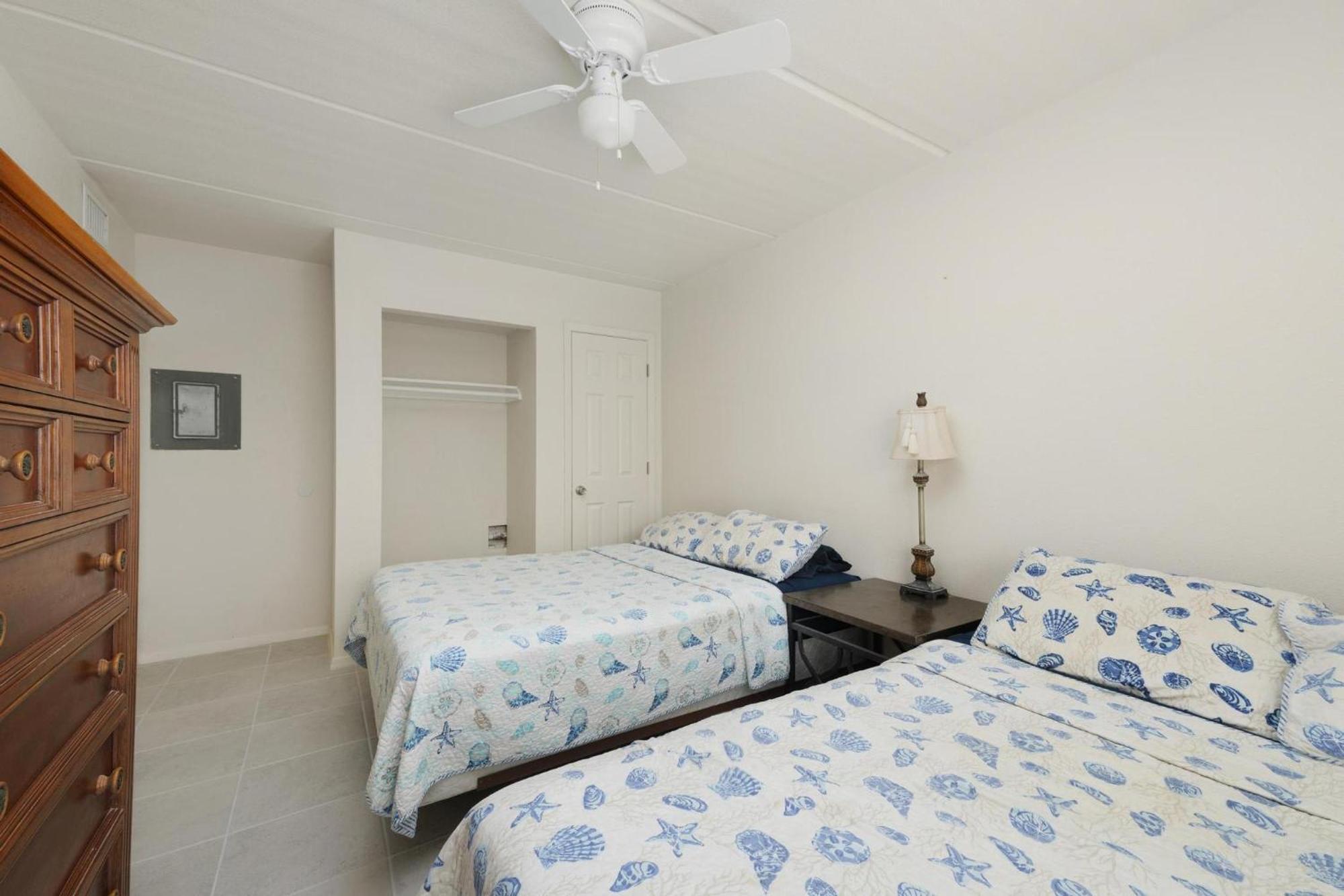 Lovely 2 Bed 2 Bath 2nd Floor By South Padre Island